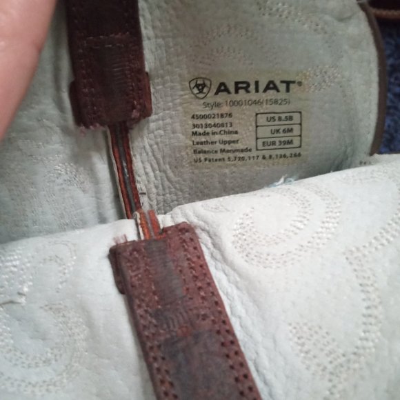 Ariat boots size 8.5 - Picture 1 of 3
